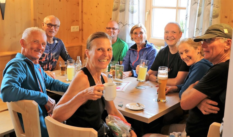Neueröffnung Hochfeldern Alm – „…besser als viele erhofften“