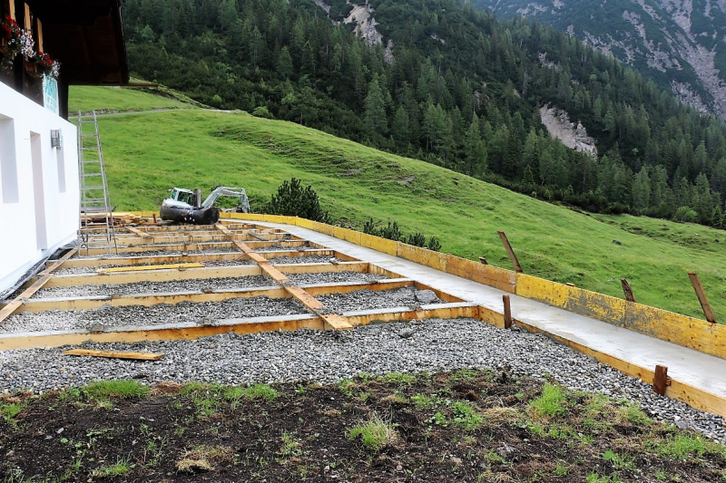 Sanierung Marienbergalpe – zum Almsommer solls fertig sein