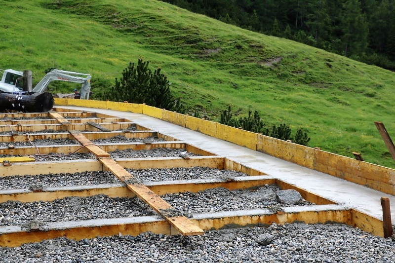 Sanierung Marienbergalpe – zum Almsommer solls fertig sein