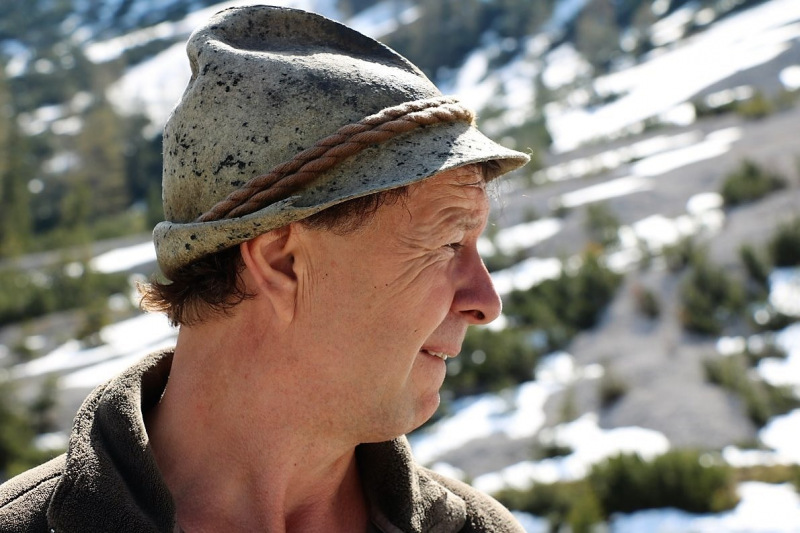 Seebenalm – Gebaut werden Steinschlagschutz und Gastank