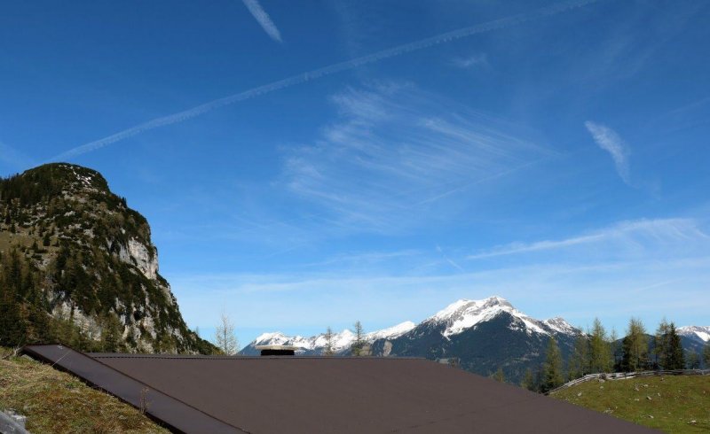 Seebenalm – Gebaut werden Steinschlagschutz und Gastank