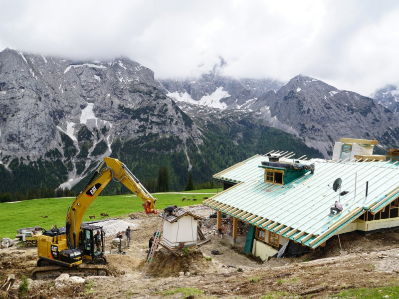 Verlegung der Feldernalmkapelle